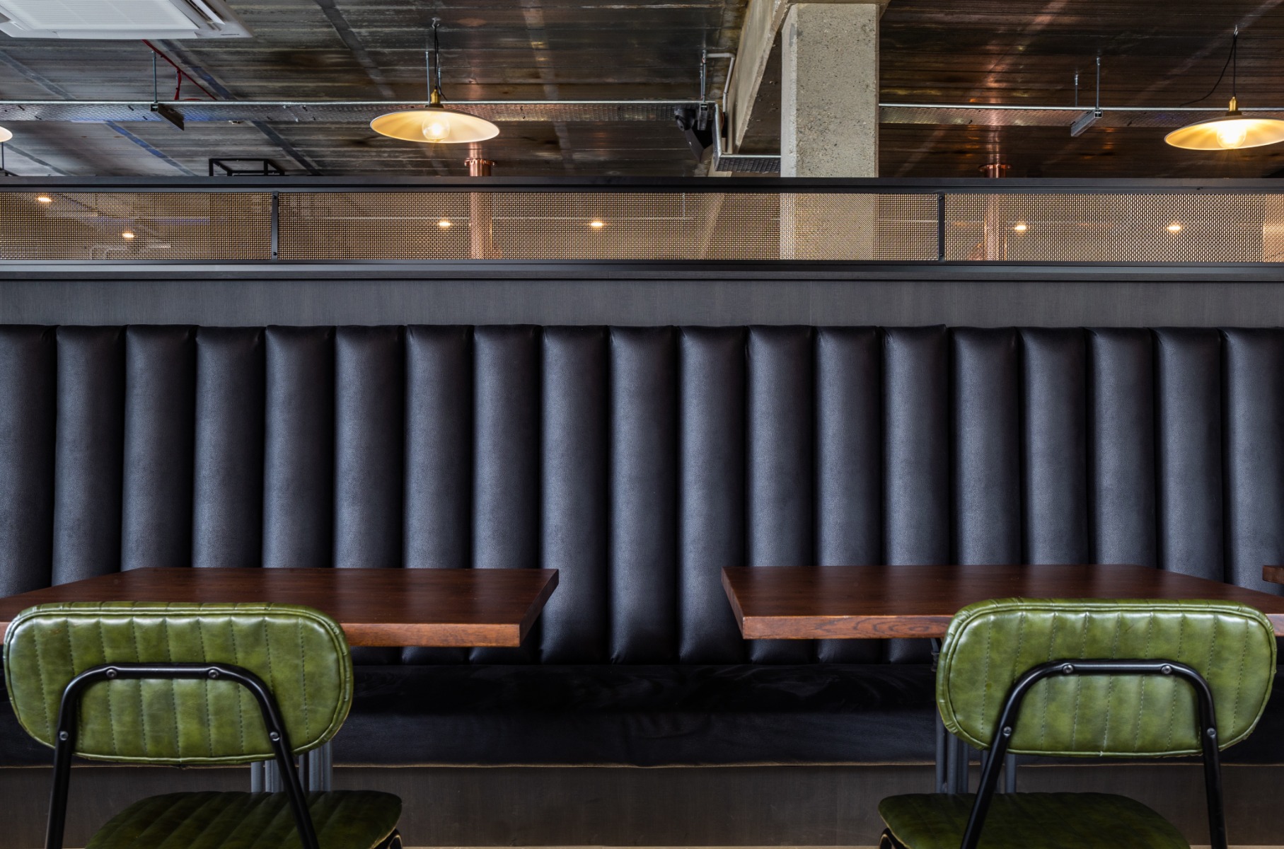 Copy_of_Roberts_Street_4_Pub_n_Grub_-_08