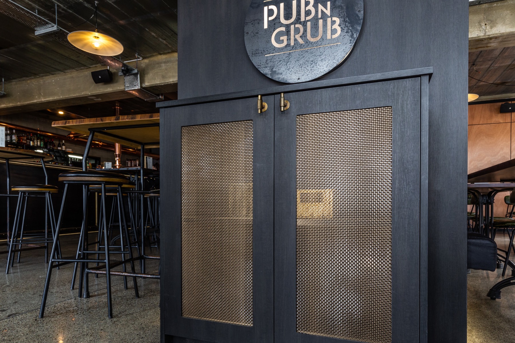 Copy_of_Roberts_Street_4_Pub_n_Grub_-_13