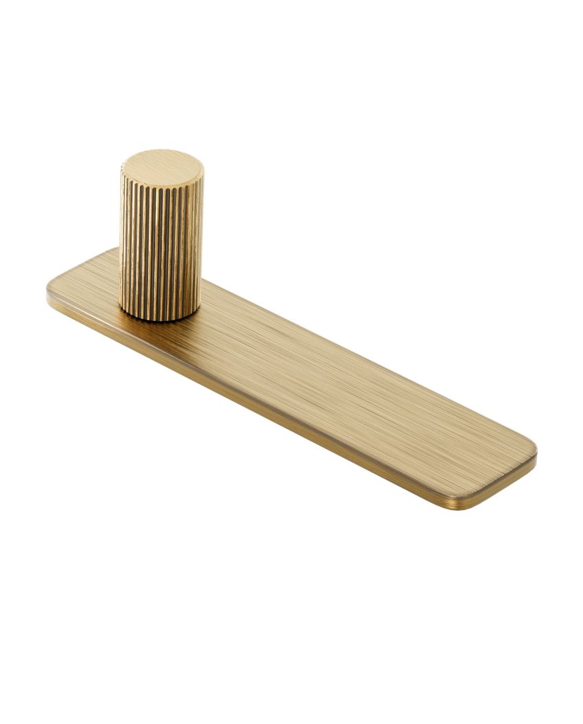 Fade Back Knob 15mm (off centre), Antique Brass