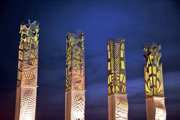 Unleash Creativity with Archant Wovenpanel®: Transforming Charlotte's Airport Art Statues