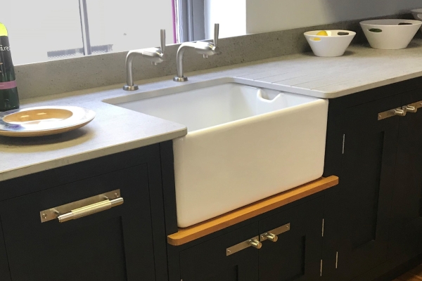 Best Alternatives to Stainless Steel Kitchen Sinks