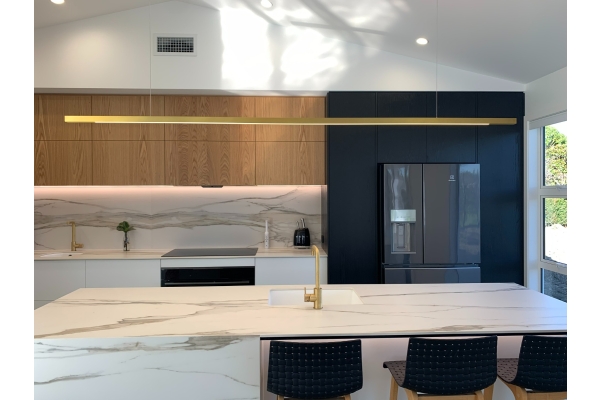 Porcelain vs Quartz Benchtops: A Pricing Comparison