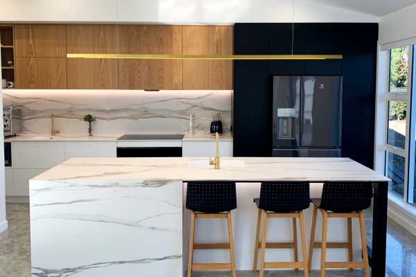 Luxe Calacatta Gold Living