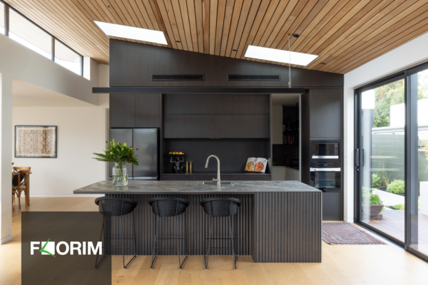 Hamilton Ave with Mountain Peak