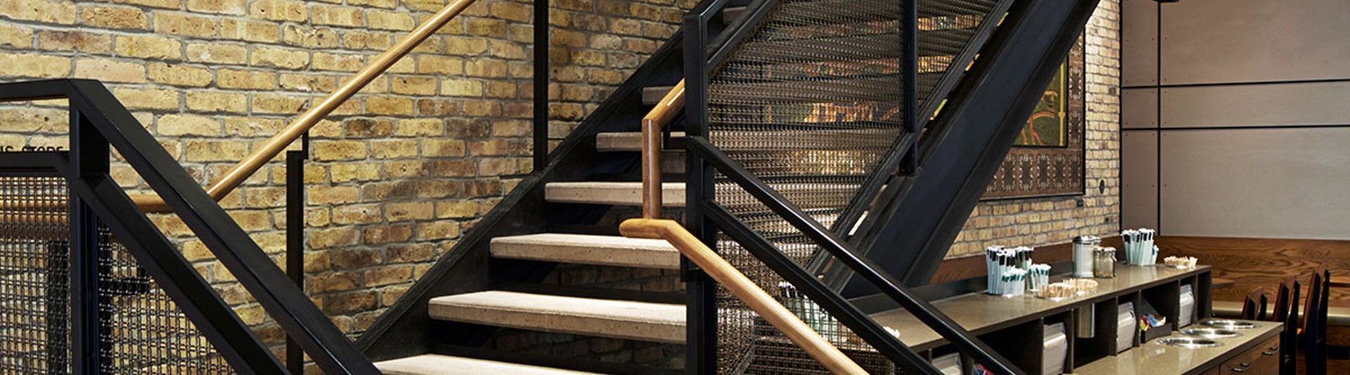 starbucks-oak-and-rushhero_1