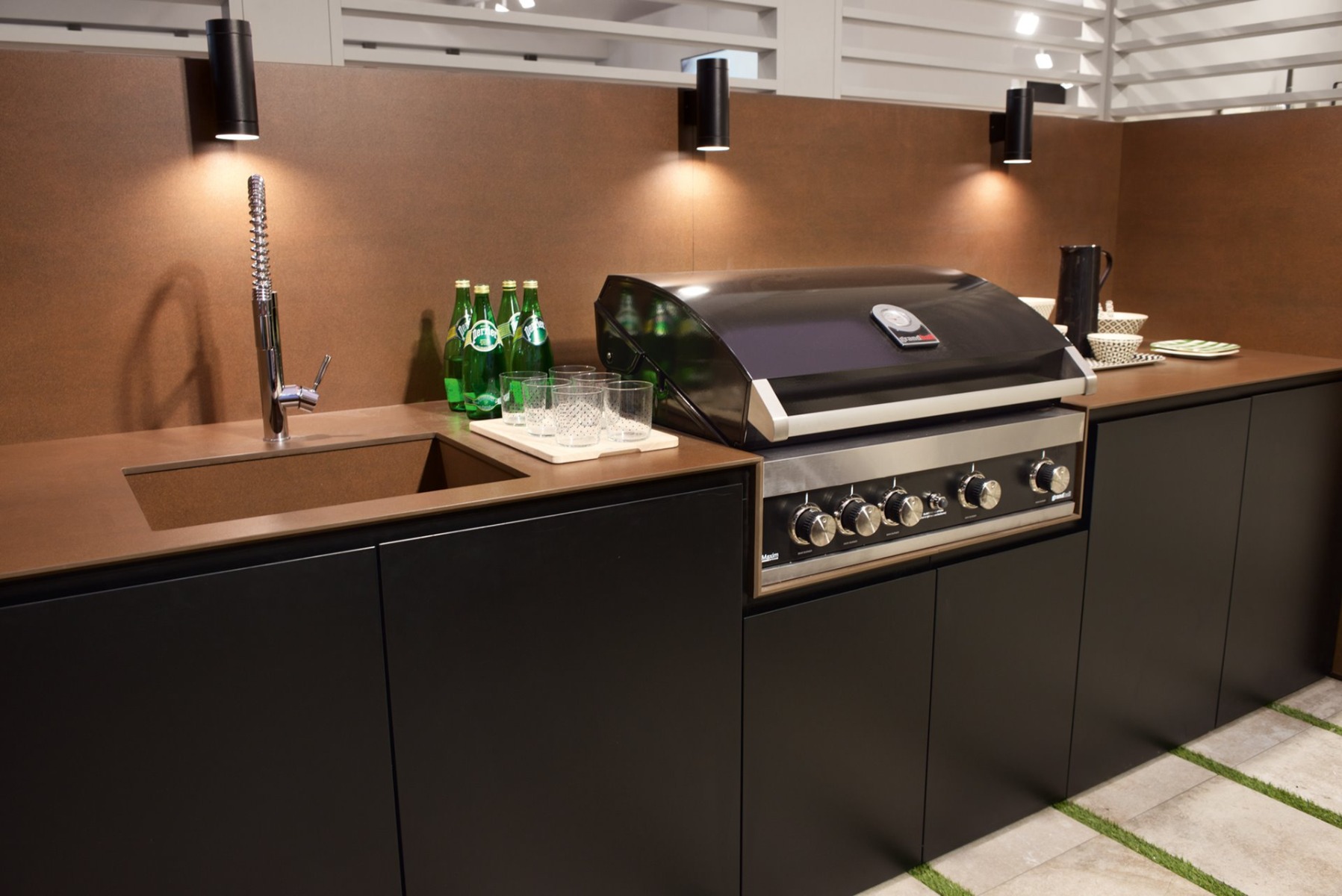 Florim-Metal-Russet-outdoor-application