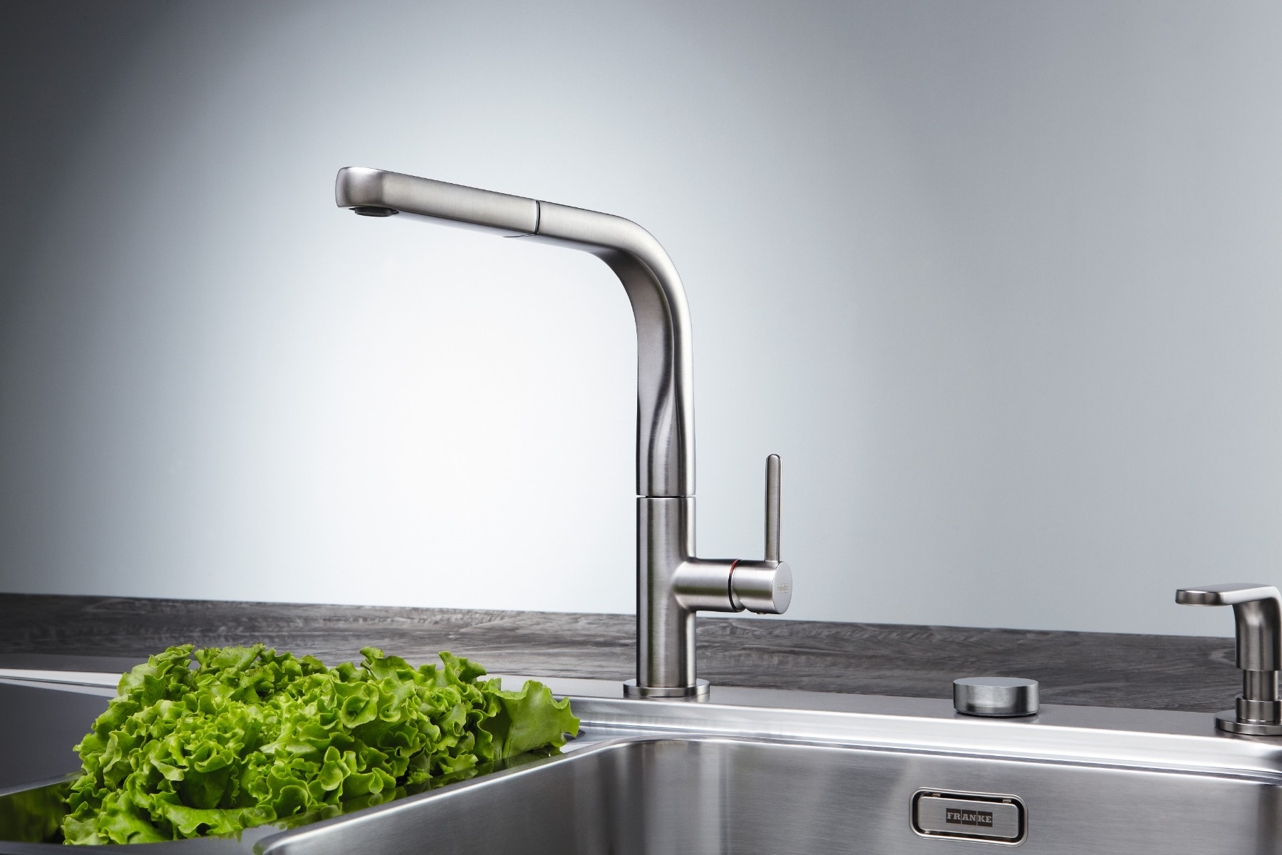 Franke_Sinos_Pullout_Tap_Chrome_40.1870.CH_02