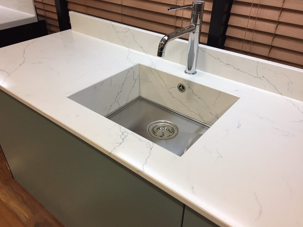 Seamless-Archant-Sink-Surface-Kitchen-1