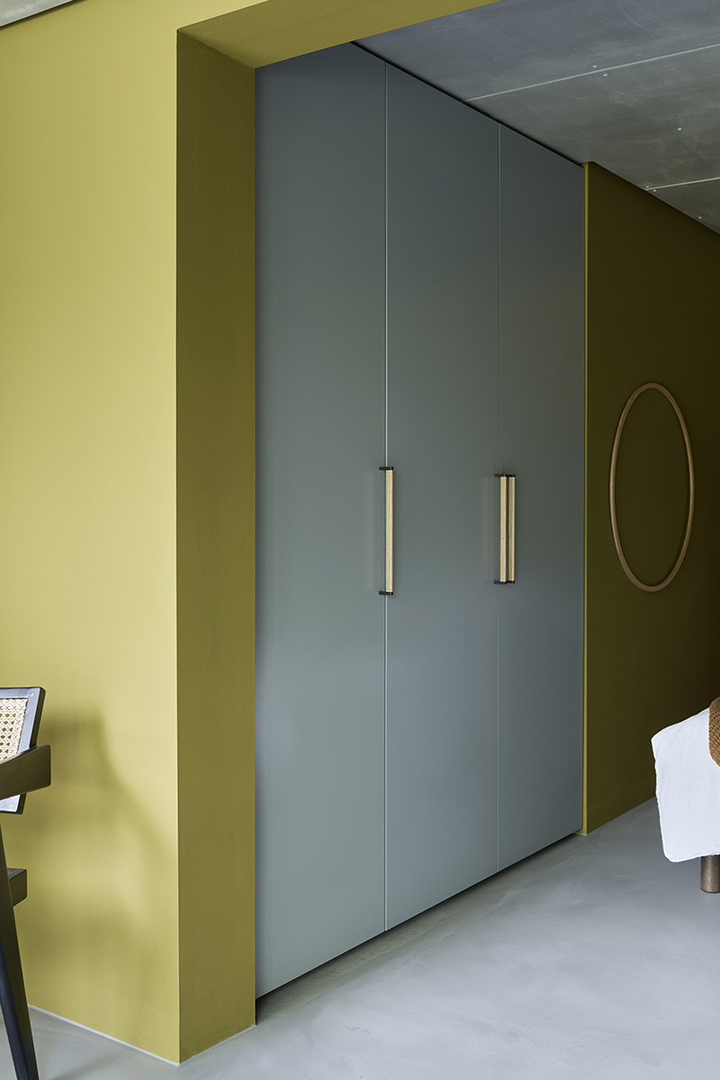 crossing-archant-handles-4