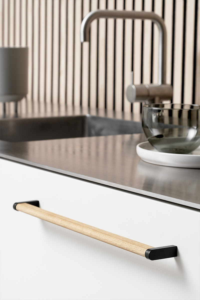 crossing-archant-handles-6