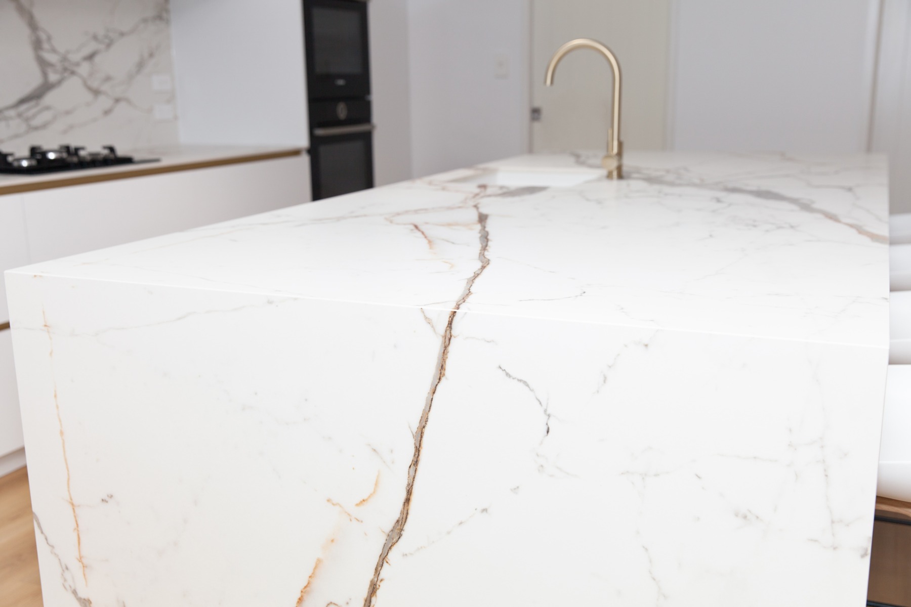 Eternal-Gold-Archant-Porcelain-7_1