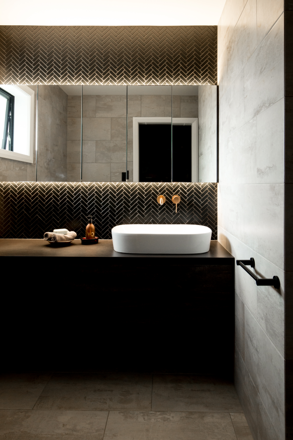 Howick-Home-Archant-Handles-Vercelli_handle-YellowFox-3