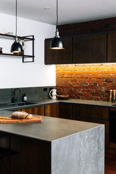 Industrial_Inspired_with_Metal_Burnished-9-Archant_Porcelain_1