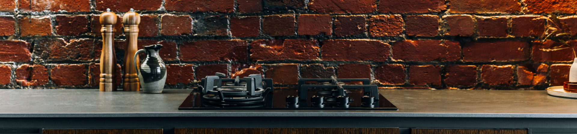 Industrial_Inspired_with_Metal_Burnished_-_Cover_-_Archant_Porcelain