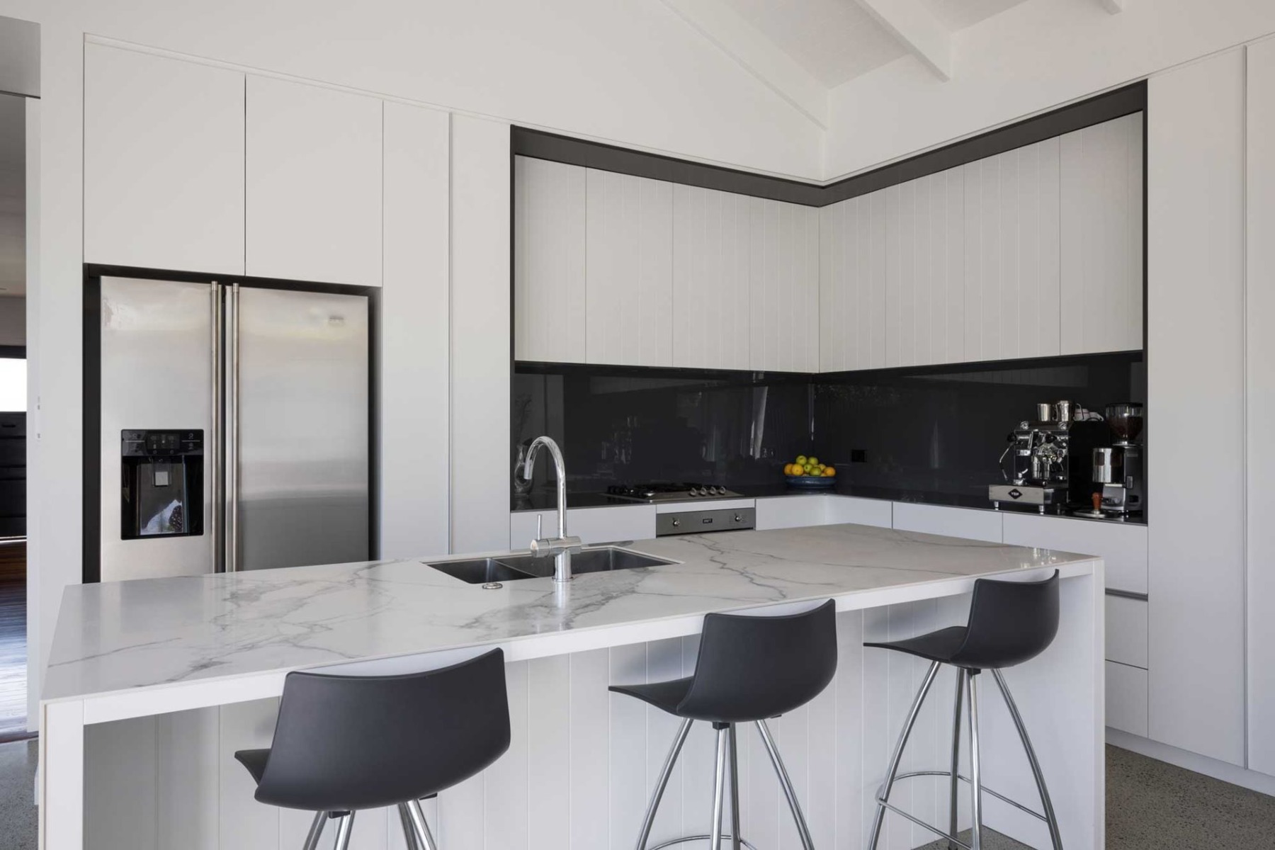 Marble-Statuario-Kitchen-5