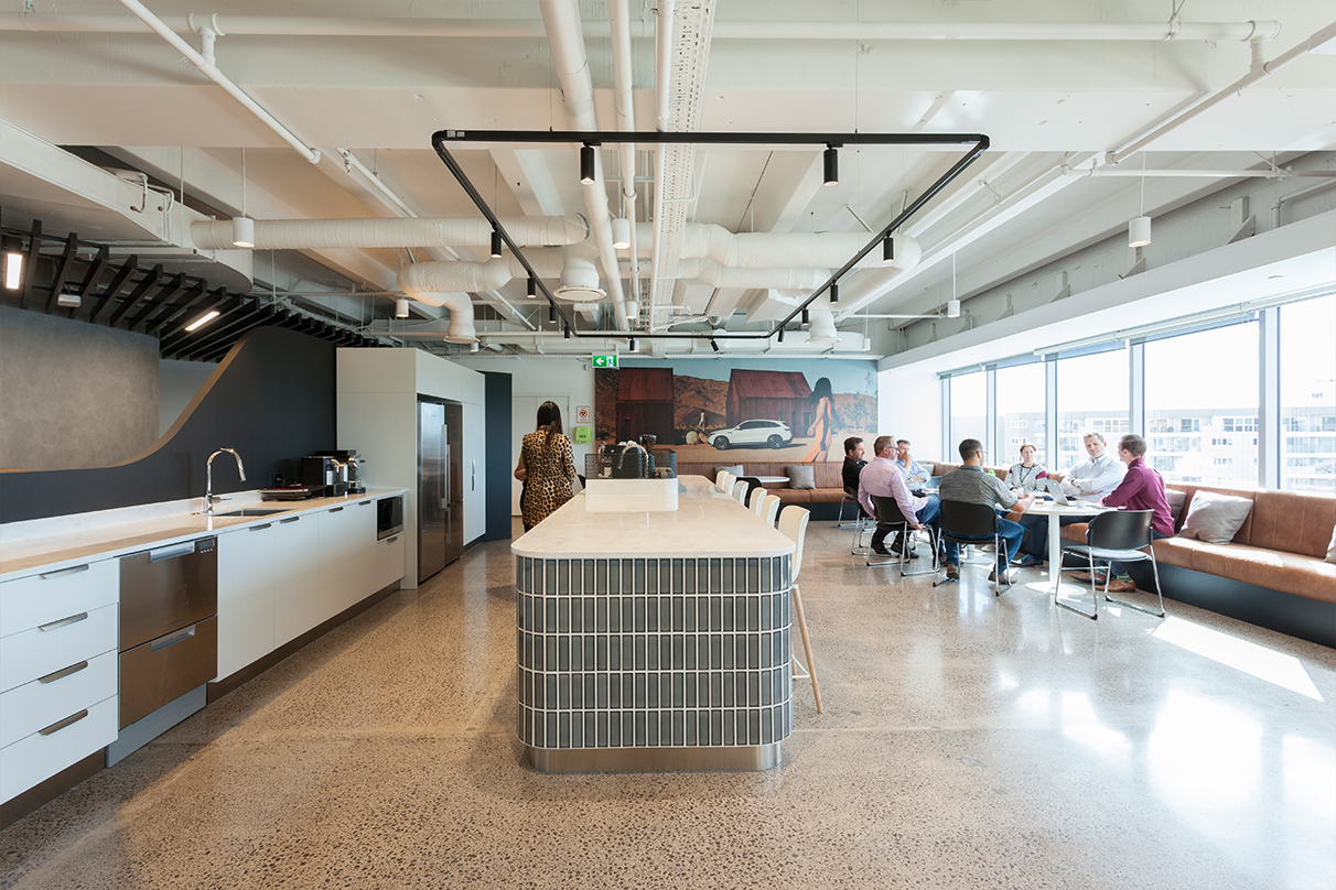 Mercedes-Head-Office-7