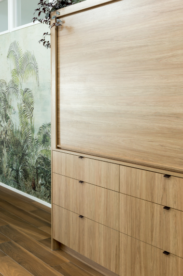 Scandi-Sunny-Brae-Crescent-_Archant-Handles-7a