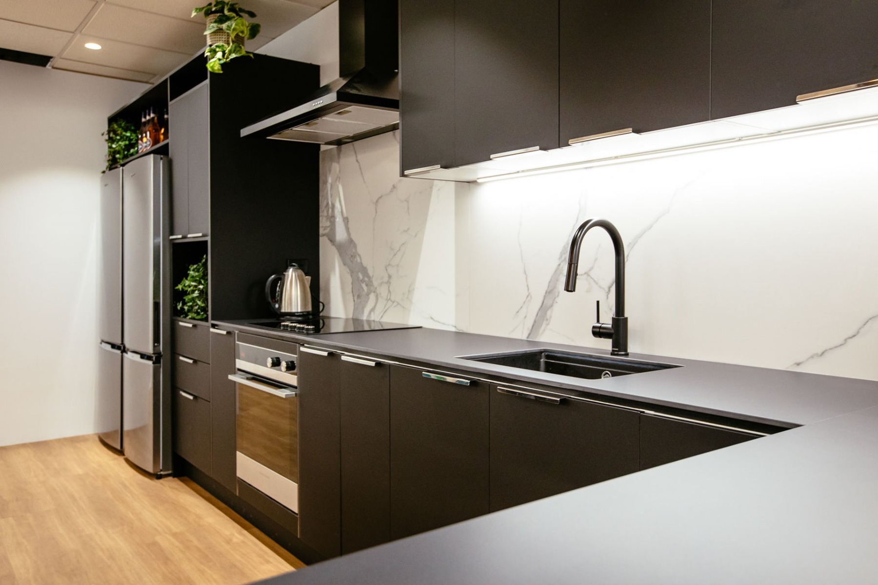 Overmount vs Undermount vs Flushmount: A Sink Mounting Comparison